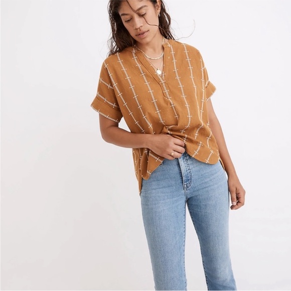 Madewell Tops - Madewell Lakeline Popover Shirttail Top in Jacquard Stripe Sz M